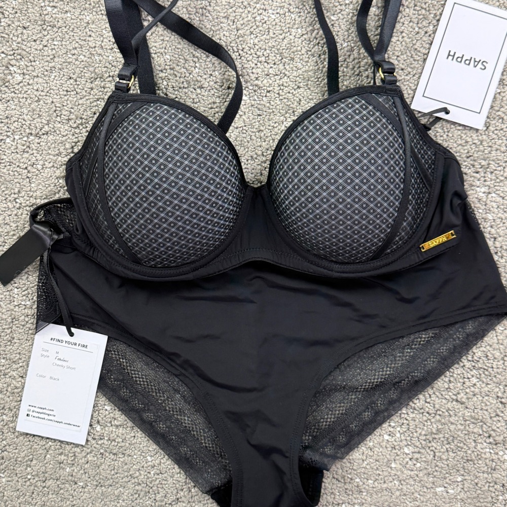 SAPPH Women's Lingerie Set 34B Bra M Panty Black‎ Mesh Padded Strappy NWT